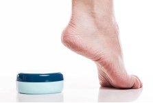 ΚΡΕΜΕΣ ΠΟΔΙΩΝ